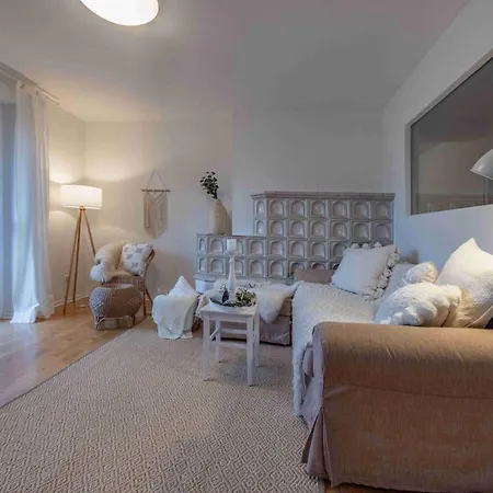Apartment Weisse Wand Weissensee